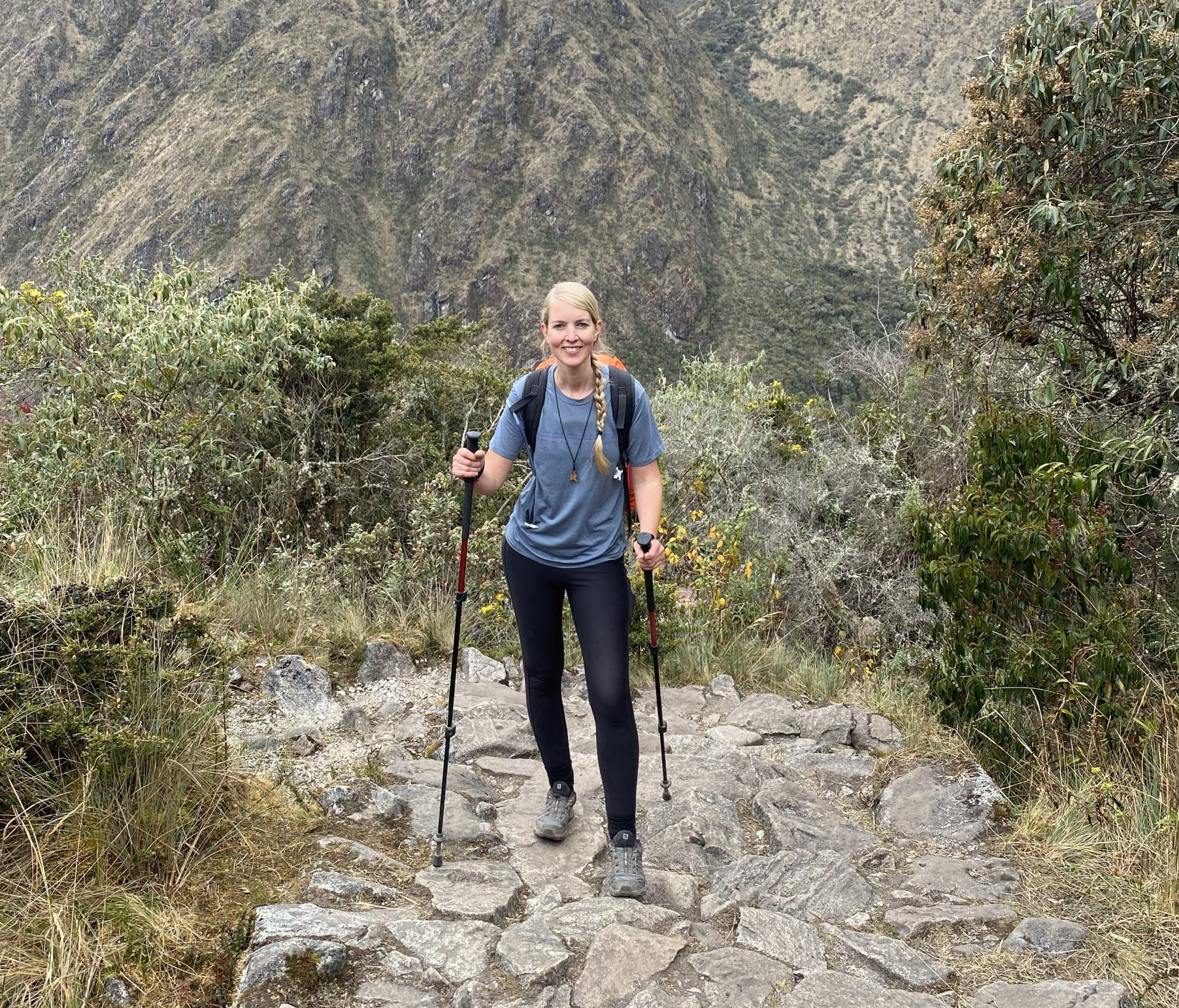 Rianna Hijlkema in nature hiking Machu Pichu